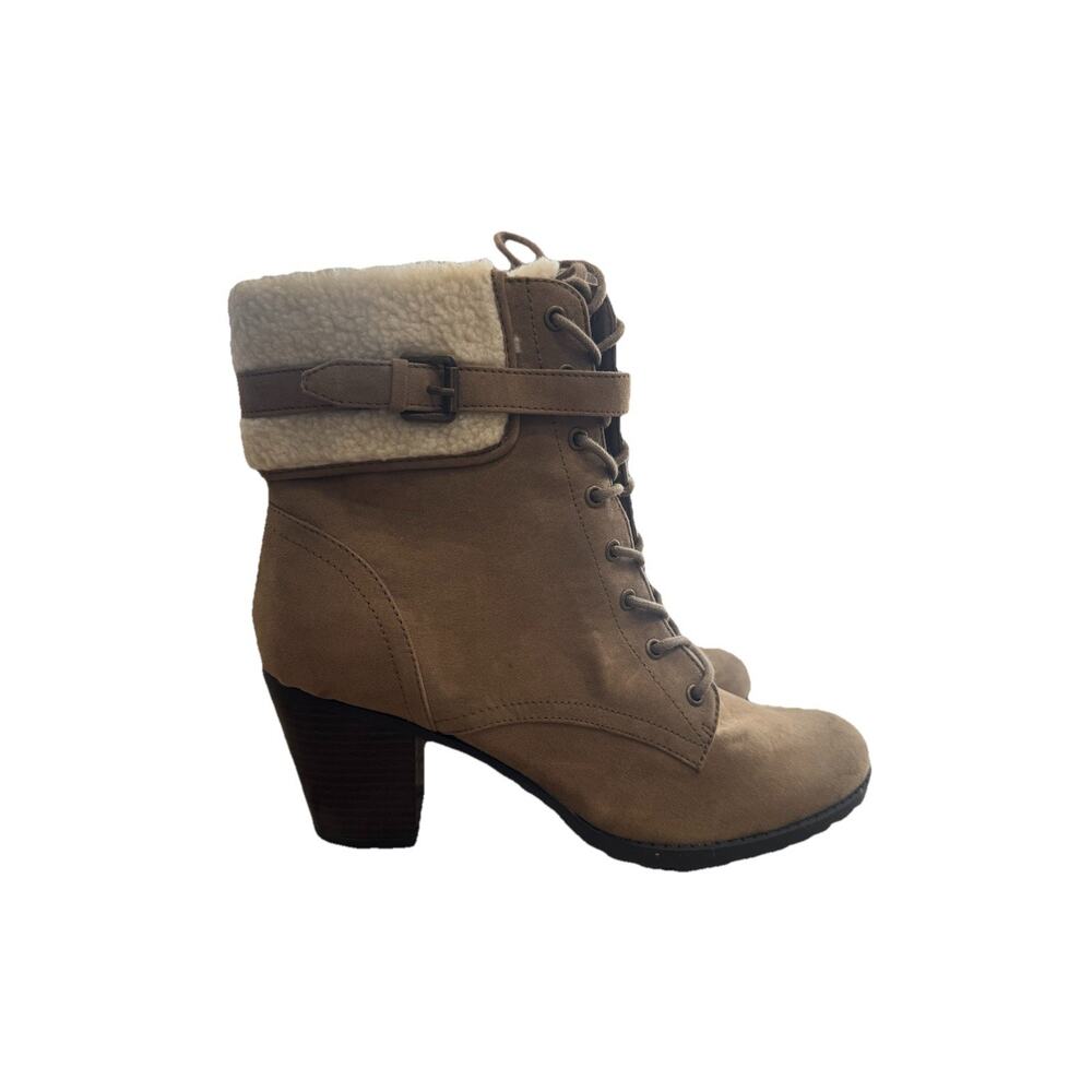 Unisa lace-up block heel boots with faux fur Lining NEW Size 11